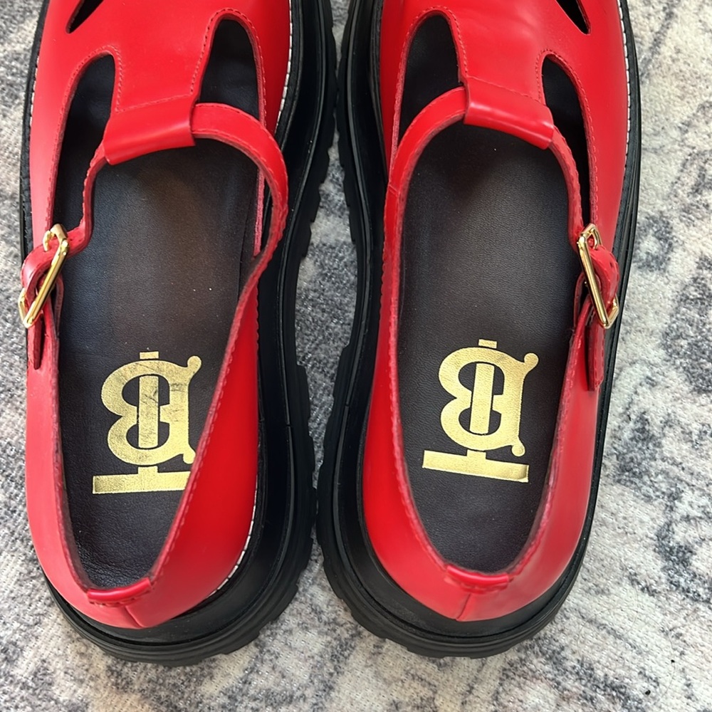 Burberry Aldwych Chunky Lug Sole Mary Jane Platform Loafer Cherry Red Size 40 - Picture 9 of 16